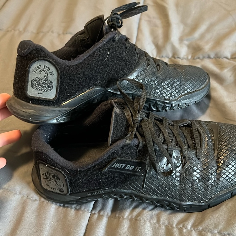 Nike Metcon 4 XD with patches